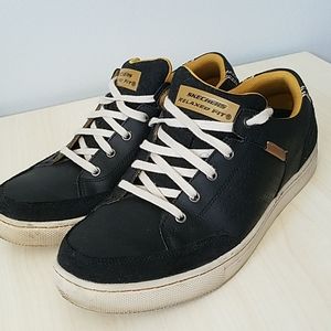 SKECHERS for men, relaxed fit, size 10 US